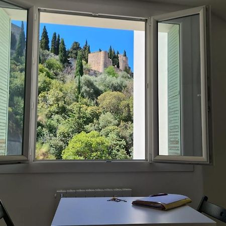 Cassis Centre Magnifique Appartement A 2 Mn De La Plage Et Du Port, Tous Les Commerces A Proximite Idealement Place エクステリア 写真