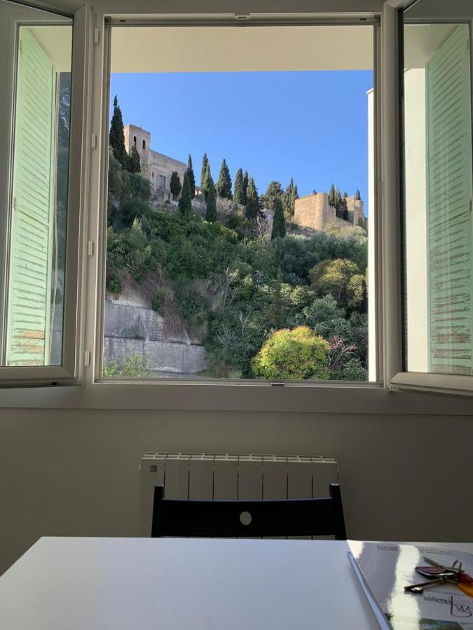 Cassis Centre Magnifique Appartement A 2 Mn De La Plage Et Du Port, Tous Les Commerces A Proximite Idealement Place エクステリア 写真